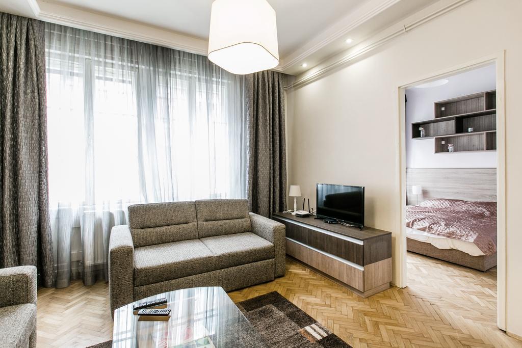 Apartment At Nagymezo Βουδαπέστη Εξωτερικό φωτογραφία