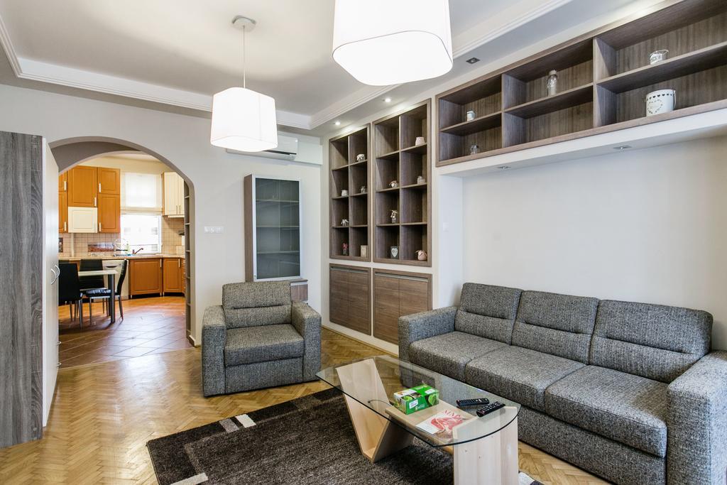Apartment At Nagymezo Βουδαπέστη Εξωτερικό φωτογραφία